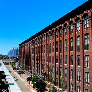 Meet your Posher, Posh